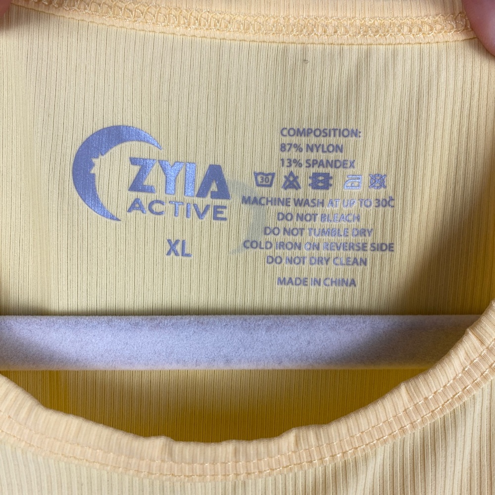 Zyia Sunlight Premium Ribbed Tank Top - Size XL - Picture 5 of 6